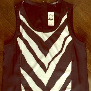 NWT Express top black and white